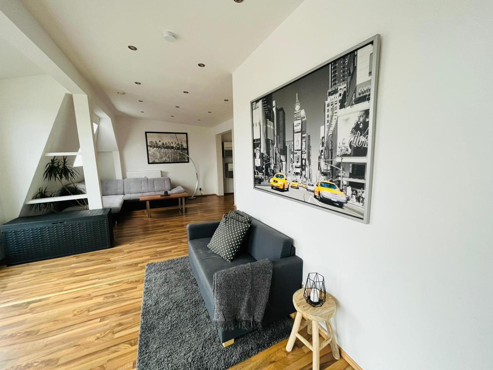 Kistnerstrasse In Apartment